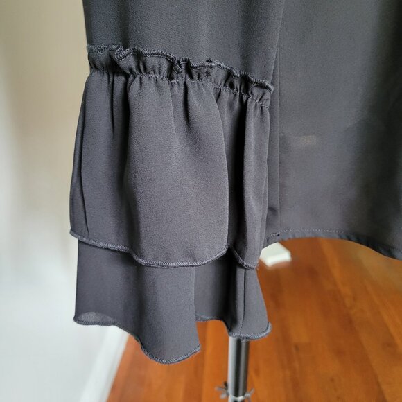 Black Ruffle Blouse with neck tassel detailing - Size L - Picture 5 of 9
